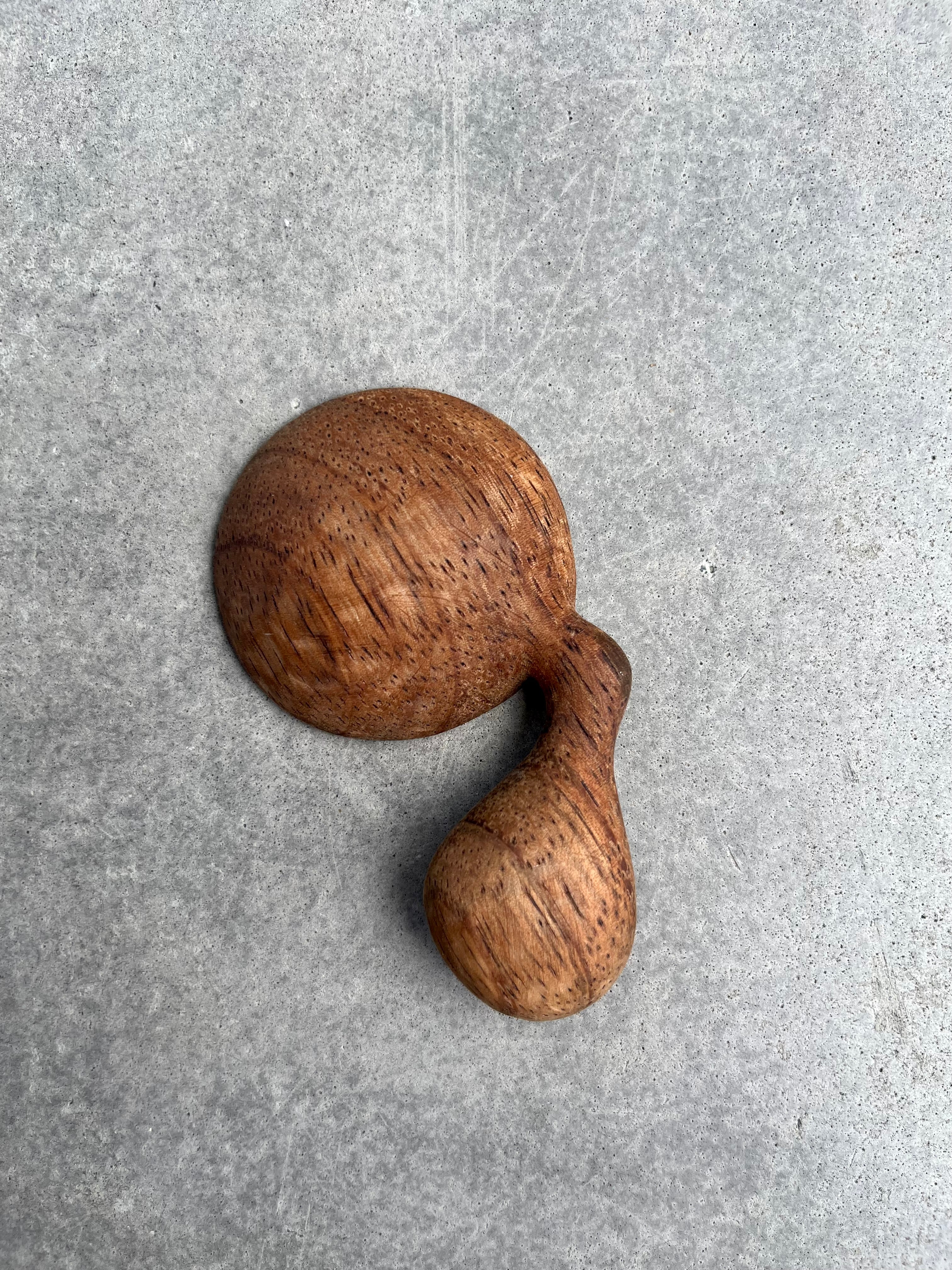 Oregon Walnut Wonky Scoop